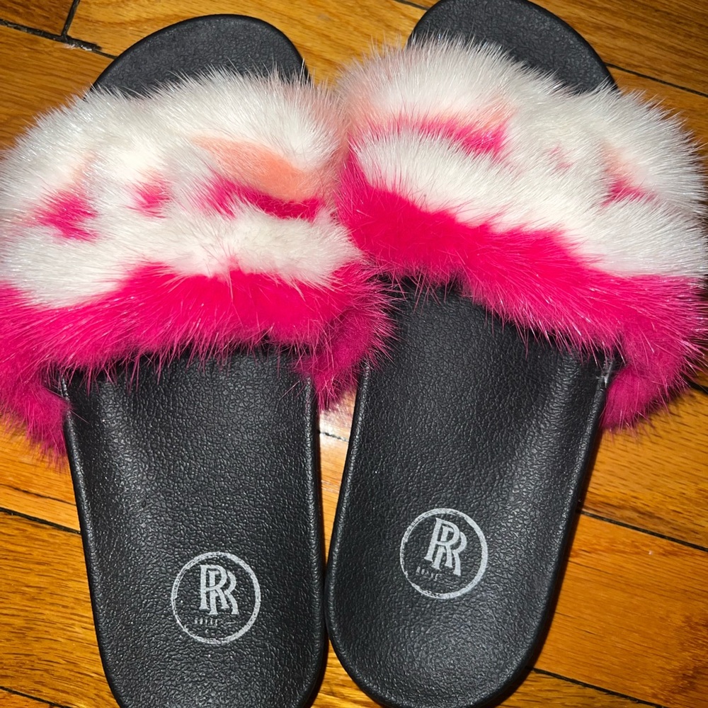 Fur slides